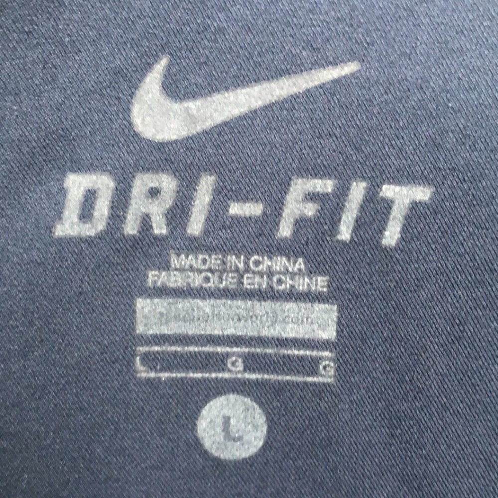 Nike Dri-Fit Jacket - Picture 11 of 12